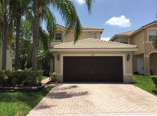 2467 SW 163rd Ave, Hollywood, FL 33027