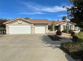637 Walnut Cir, Corona, CA 92881