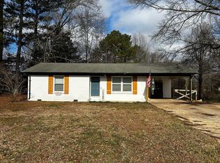 501 Kennedy Rd, Saint Joseph, TN 38481
