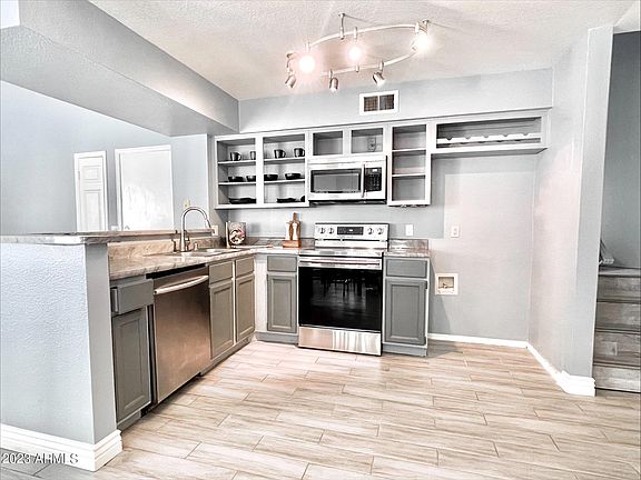2nd image of 2333 E SOUTHERN Avenue #2075