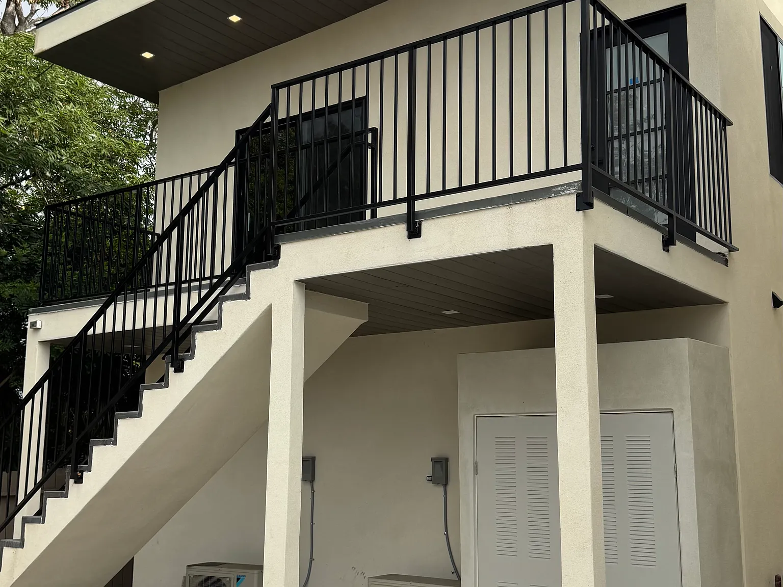 1 bed, $2,695 — Photo 2