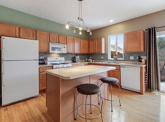 4th image of 11721 S Presley Cir