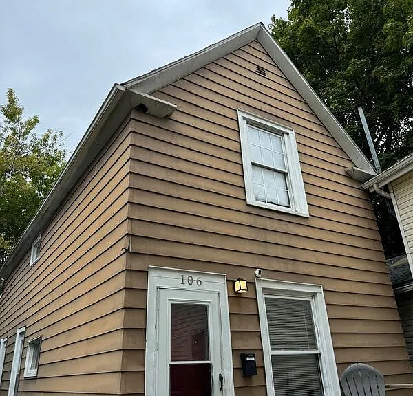 106 Cottage St — Photo 8