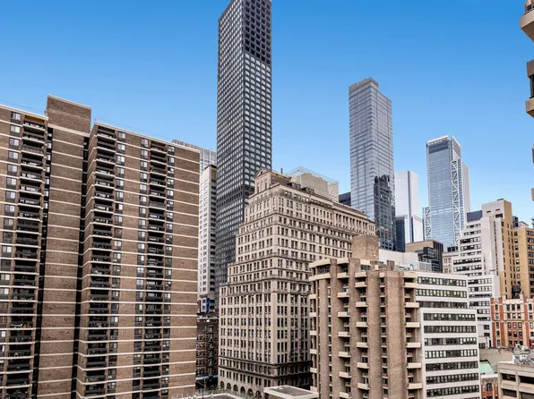 90 Gold Street 13A image 7 of 7