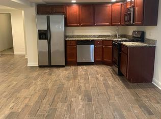 3140 N Davlin Ct #G, Chicago, IL 60618