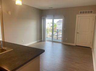 2087 Heyboer Dr #203, Holland, MI 49423