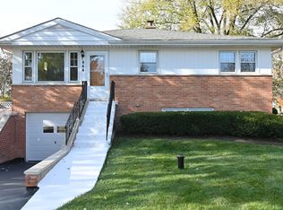 444 N Cedar Ave, Wood Dale, IL