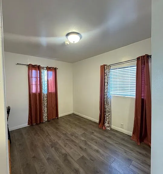8513 Reading Ave — Photo 19