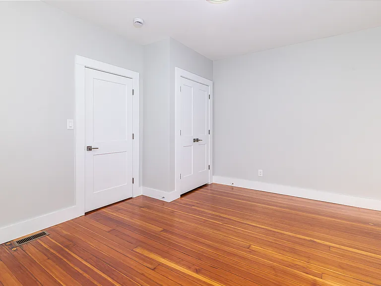 30 Presley St #30 — Photo 10