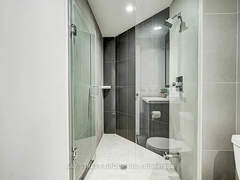 5 Sheppard Ave E #2622 — Photo 23