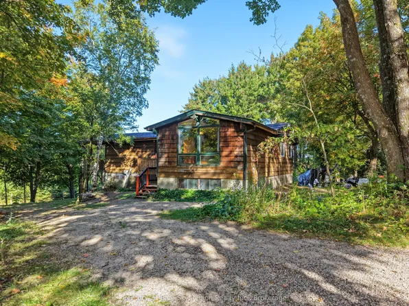 994 Chiswick Line, Powassan, ON P0H 1Z0