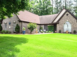 6437 Inniswood Dr, Bartlett, TN 38135