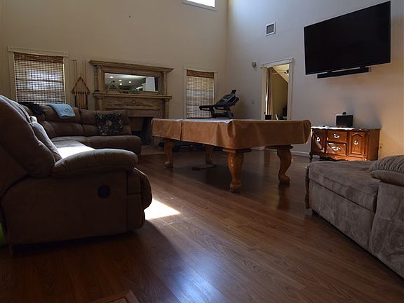3rd image of 8709 NW Stoney Point Rd