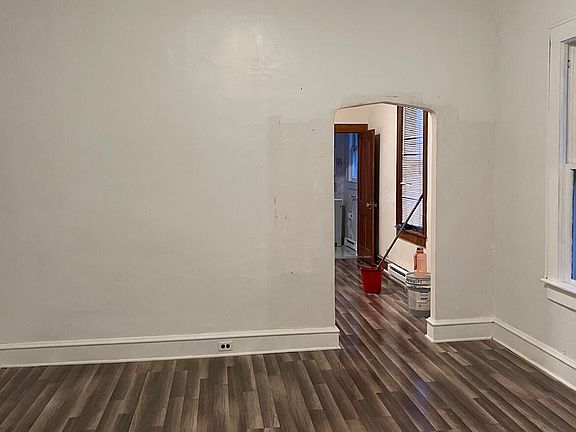 4th image of 1116 Rock St #1118