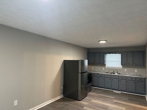 4th image of 201-203 Bilbrey St #201-2