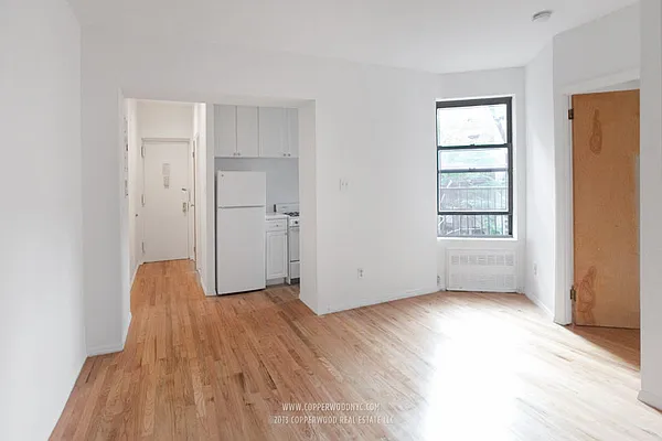 Rented by Copperwood Real Estate | media 18