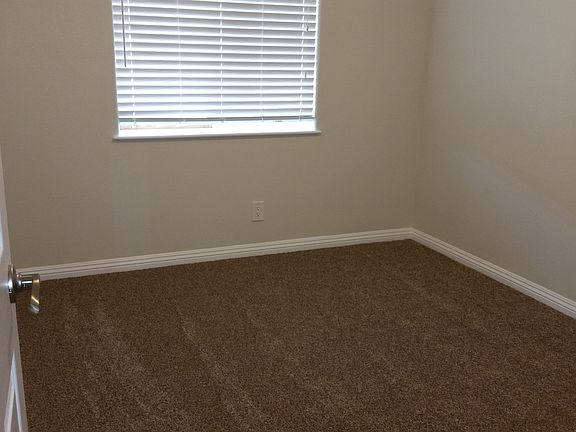 4th image of 6251 Loveland St