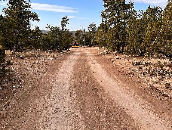 2nd image of 72 Mescalero Trl