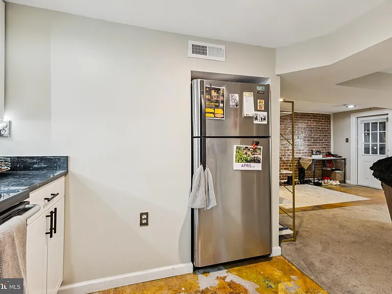 226 Rhode Island Ave NW — Photo 35