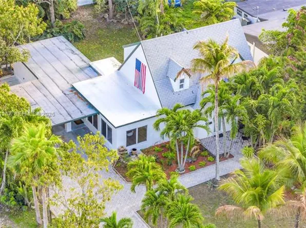 1960 NE 182nd St #0, Miami, FL 33162