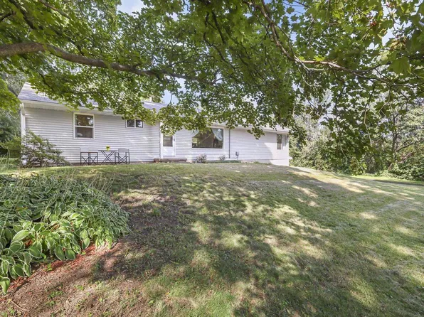 6064 Vroman Road, Fitchburg, WI 53593