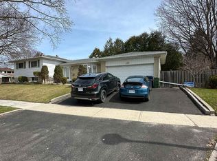 69 Davisbrook Blvd #BASEMENT, Toronto, ON M1T 2H6