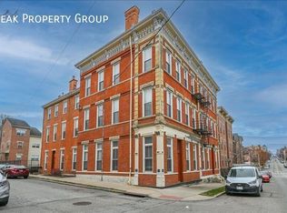 213-215 E University Ave #26/27, Cincinnati, OH 45219