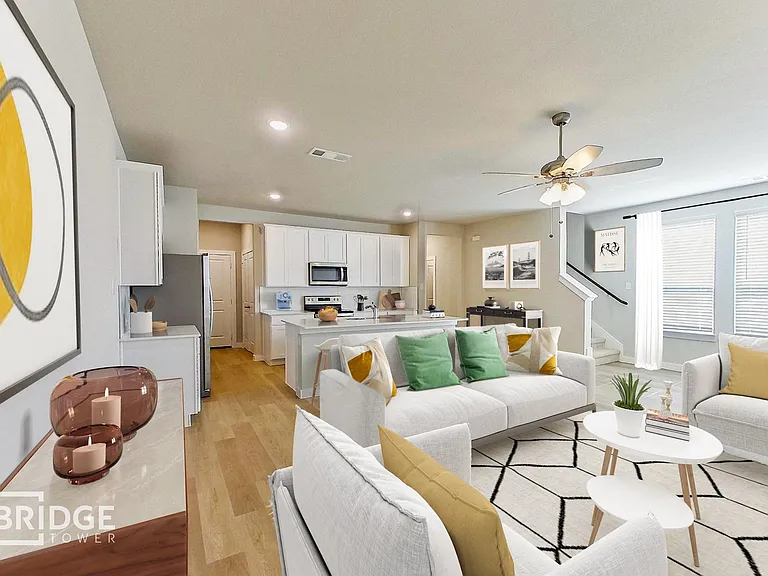 4125 Tobin Dr — Photo 2