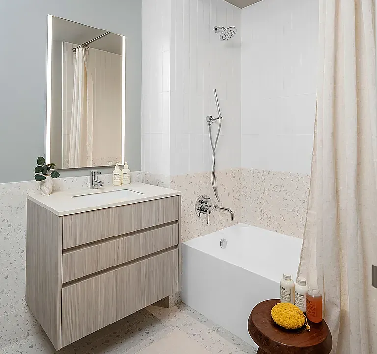 300 E 50th St #15B