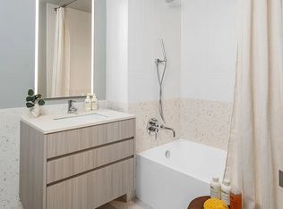 300 E 50th St #15B, New York, NY 10022