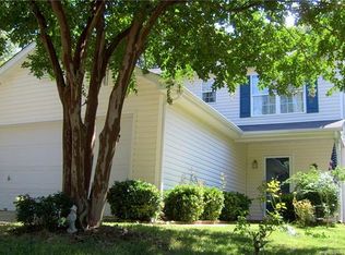 626 Saratoga Dr, Clover, SC 29710