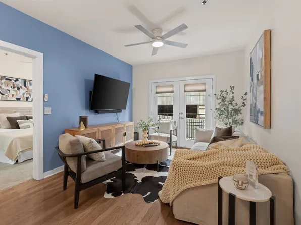 1803 Broadway APT 219, Nashville, TN 37203