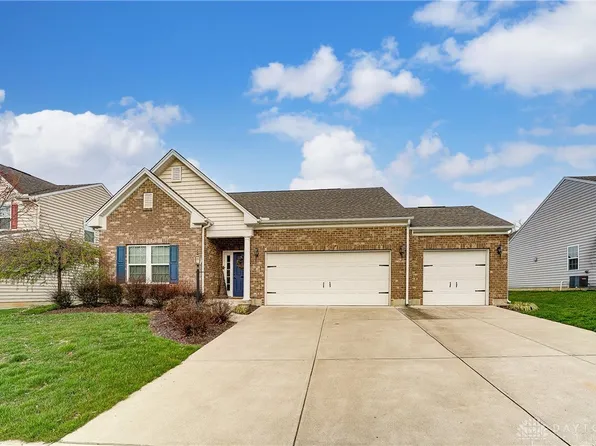 2118 Willow Oak Ct, Dayton, OH 45439