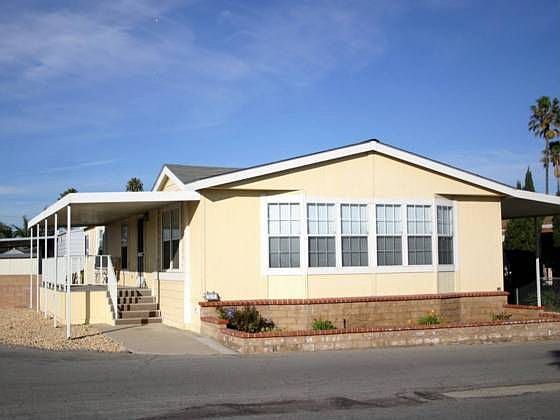 1st image of 325 Gaviota Pl #118