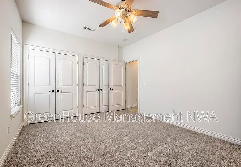 4003 SW Hawthorne Pl #4003HAW — Photo 4