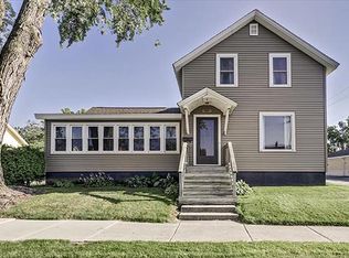 421 French St, Peshtigo, WI 54157