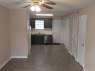 1220 N St SE #3, Decatur, AL 35601