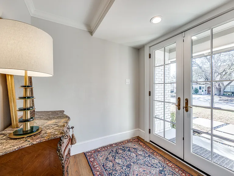 6441 Park Ln — Photo 5