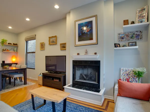 2021 W Armitage Ave #3, Chicago, IL 60647