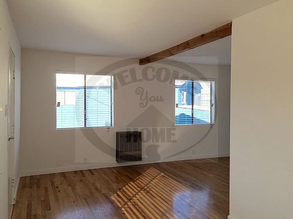 3rd image of 2844 Knox Ave