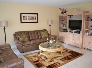 579 Normandy Ln #M, Delray Beach, FL 33484
