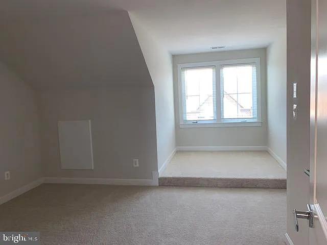 22268 Philanthropic Dr — Photo 37