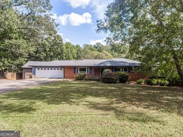 2243 Warren Dr, Austell, GA 30106