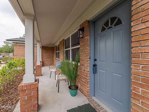 2nd image of 1339 GROVE PARK Drive