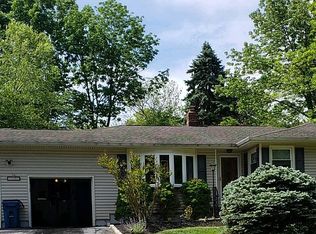 1591 Brookside Rd, Mountainside, NJ 07092