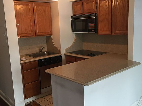 2nd image of 320 E 42nd St APT 1906