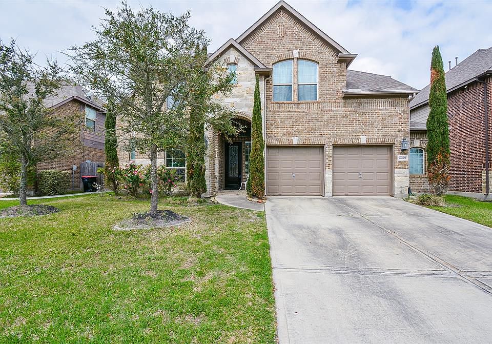 1st image of 26009 N Kings Mill Ln