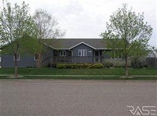 7308 W Leah St, Sioux Falls, SD 57106