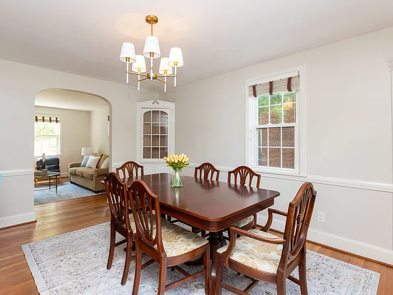 138 Murdock Rd — Photo 8