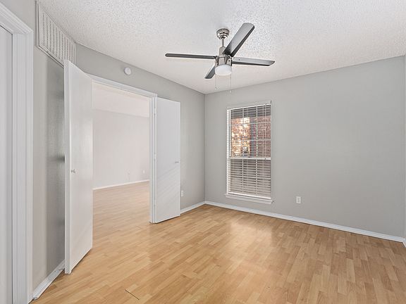 3rd image of 18333 Roehampton Dr APT 418